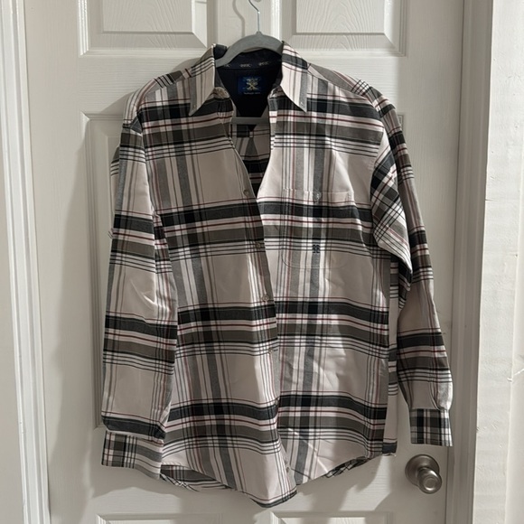 Beautiful wrangler Twenty X Plaid Button Down Shirt size L - Picture 1 of 5